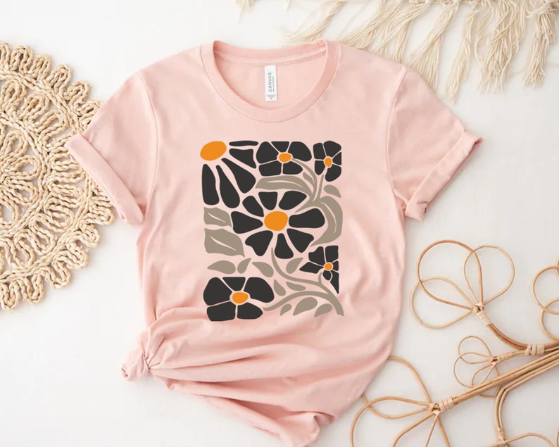 Boho Flower Shirt Wildflower Minimalist Tee Cottagecore Gift EST1017