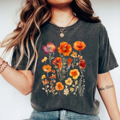 Flower Shirt Wild Flower Aesthetic T-shirt Floral Gift Tee EST1008