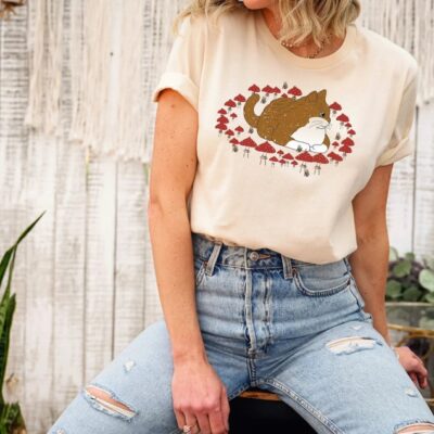 Goblincore Cat Mushroom Shirt Cottagecore Nature Lover Vintage Tee EST1043
