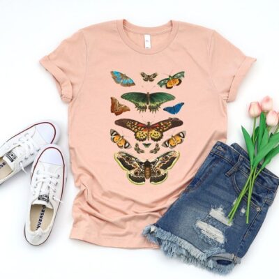 Moth Shirt Cottagecore Dark Academia Aesthetic Bug Lover Tee EST2101