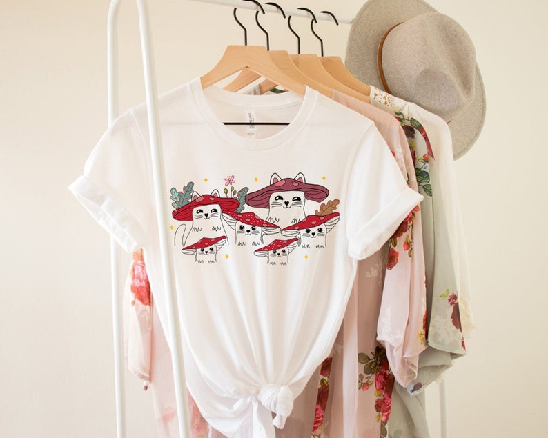 Mushroom CaT-Shirt Cotton Tee Goblincore Cottagecore Nature Lover Cat Gift Tee EST1088