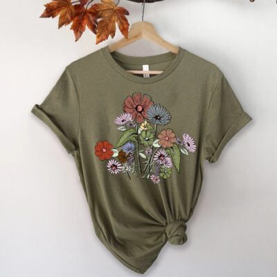 Wildflower Boho Floral Inspirational Plant Gardener Gift Tee EST2027