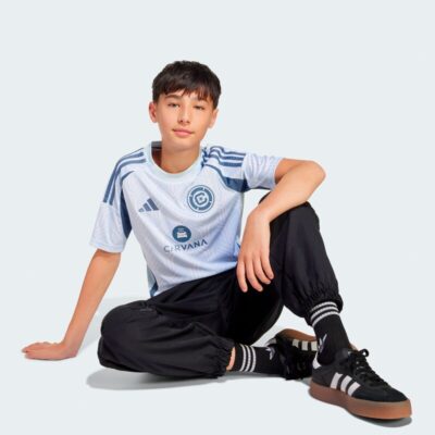 Chicago Fire Youth 2025 The Municipal Kit Replica Jersey - Light Blue