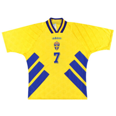 1994-96 Sweden Home Limited Jersey Larsson #7