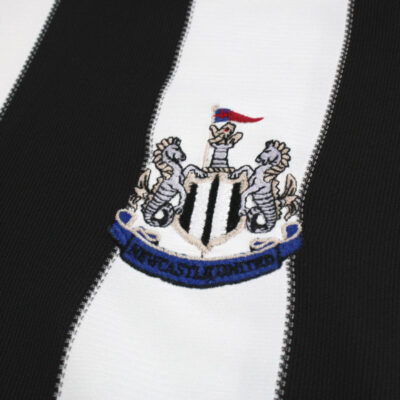 1995-97 Newcastle Home Limited Jersey Ginola #14 - Image 4