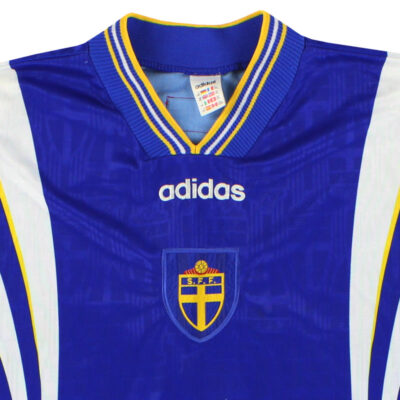 Alternative view of 1996-98 Sweden Away Limited Jersey