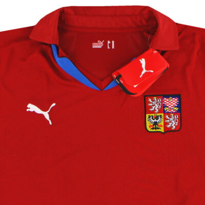 Alternative view of 2010-11 Czech Republic Home Limited Jersey