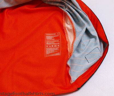 Alternative view of 2011-13 Werder Bremen Player Issue Away Limited Jersey