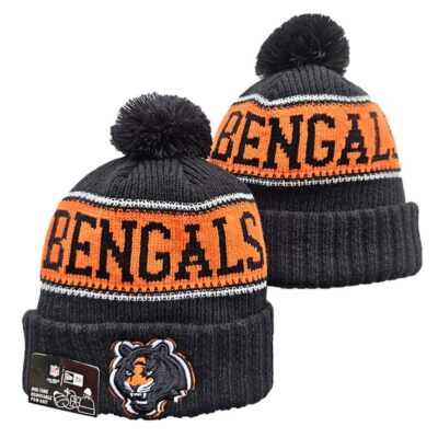 Cincinnati Bengals Cuffed Knit Hat with Pom