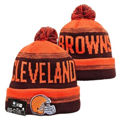 Cleveland Browns Cuffed Knit Hat with Pom