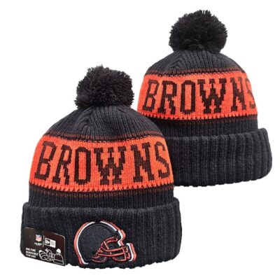 Cleveland Browns Cuffed Knit Hat with Pom