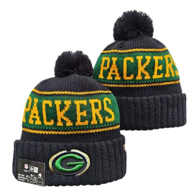 Green Bay Packers Cuffed Knit Hat with Pom