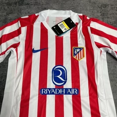 Kids' Kit Soccer Jersey Suit Atletico de Madrid I 25/26 - White and Red - Image 3