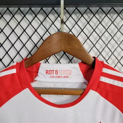 Kids' Kit Soccer Jersey Suit Bayern de Munique I 23/24 - White and Red - Image 3