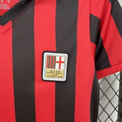 Kids' Kit Soccer Jersey Suit Milan Edicao 125 Anos 24/25 - Red and Black - Image 3