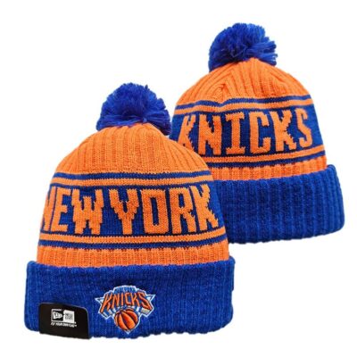 New York Knicks Cuffed Knit Hat with Pom