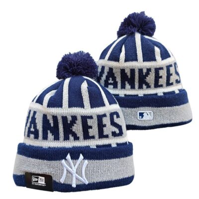 New York Yankees Cuffed Knit Hat with Pom