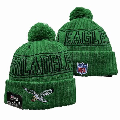 Philadelphia Eagles Cuffed Knit Hat with Pom