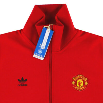 Alternative view of 2023-24 Manchester United Essential Trefoil Jacket